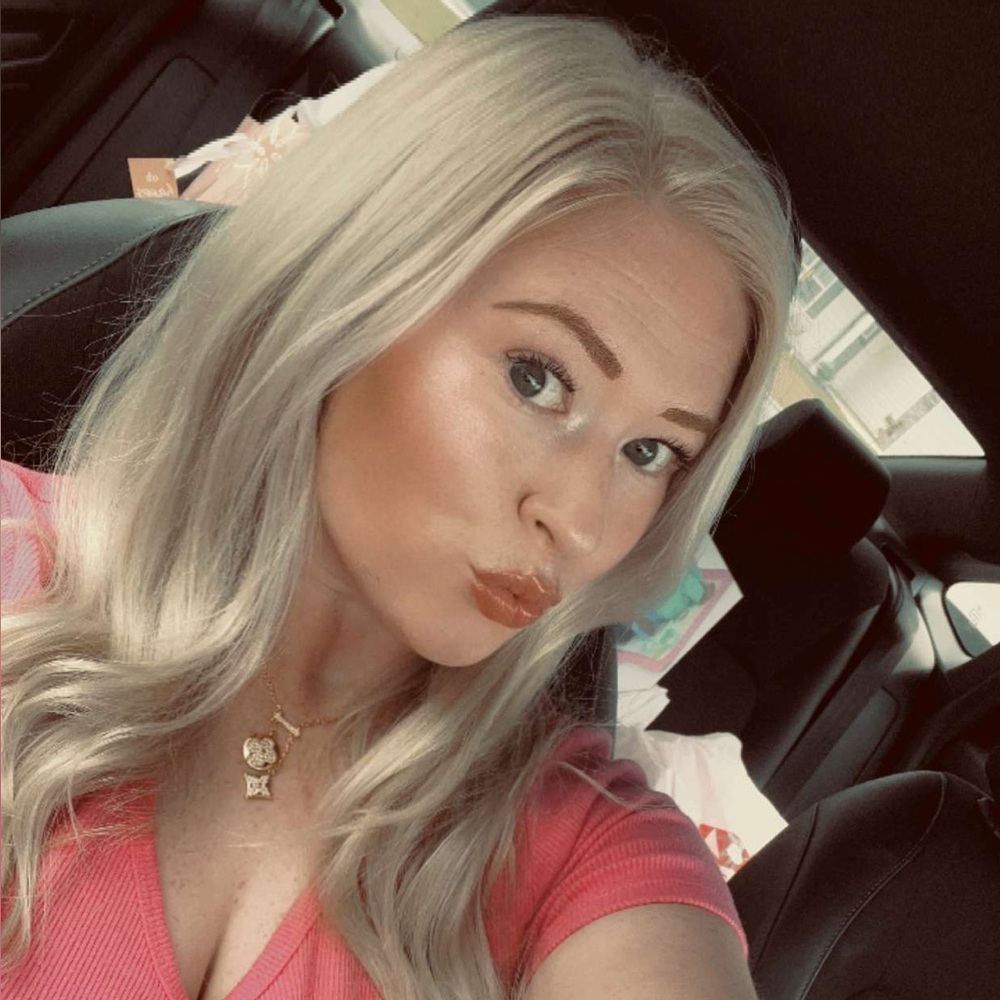 Meet your Posher, Krislyn